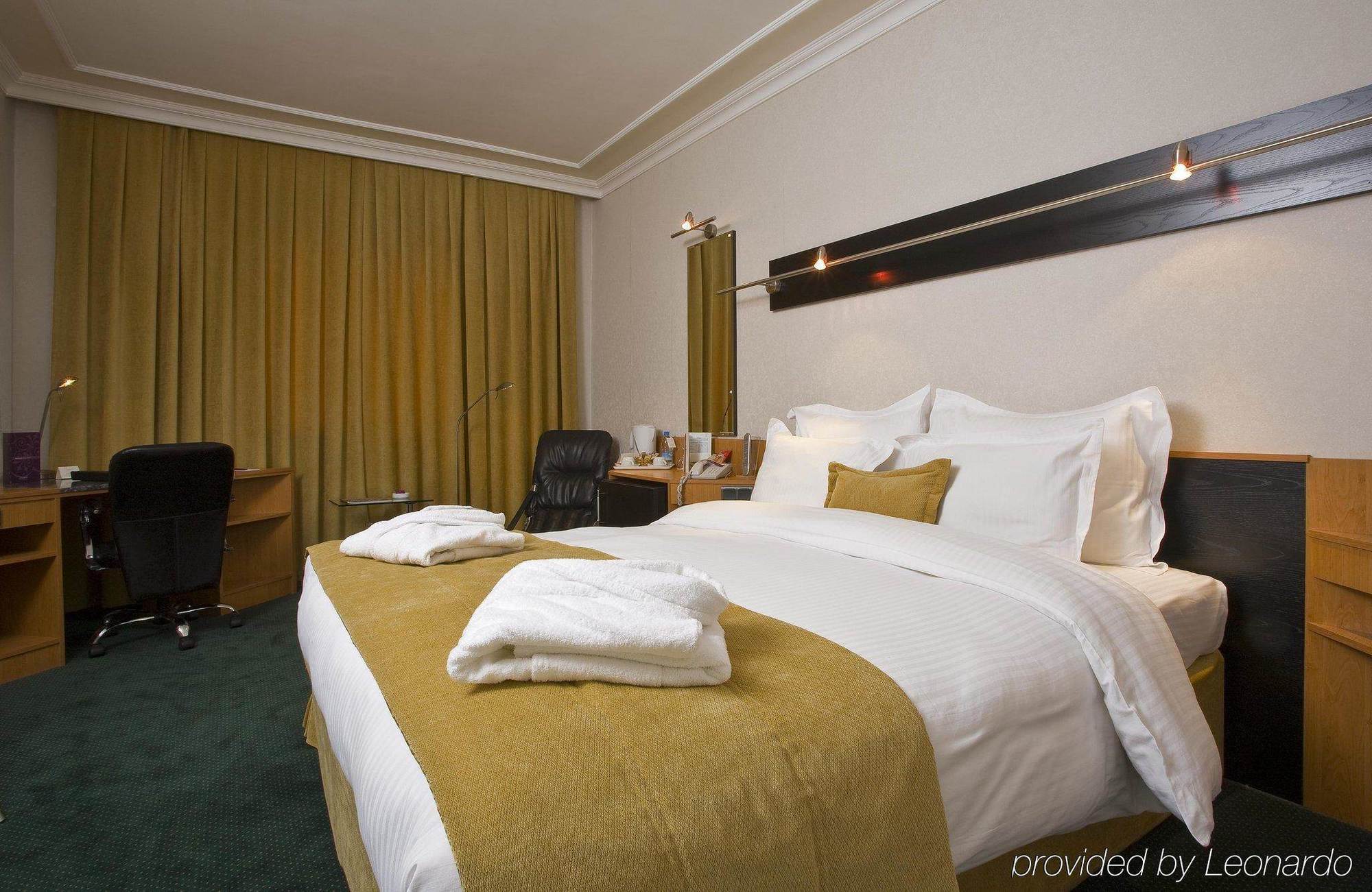 Anemon Grand Manisa Otel Habitación foto