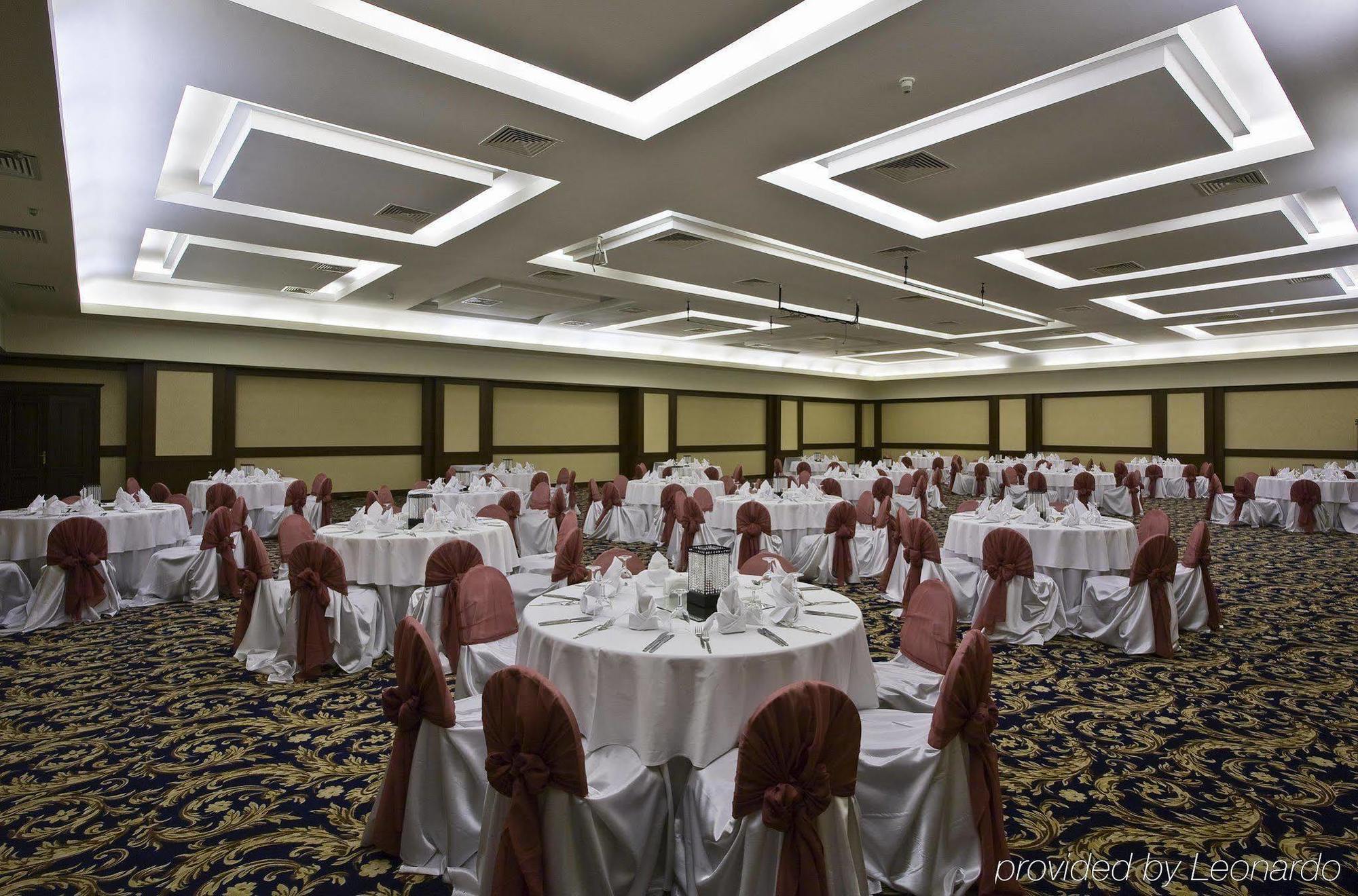 Anemon Grand Manisa Otel Restaurante foto